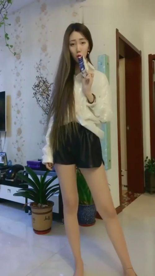 丝袜免费无码视频下载,免费无码视频下载，尽享视觉盛宴