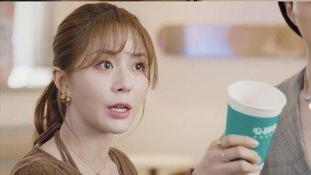 丰满色Av,基于丰满色Av的时尚潮流解析